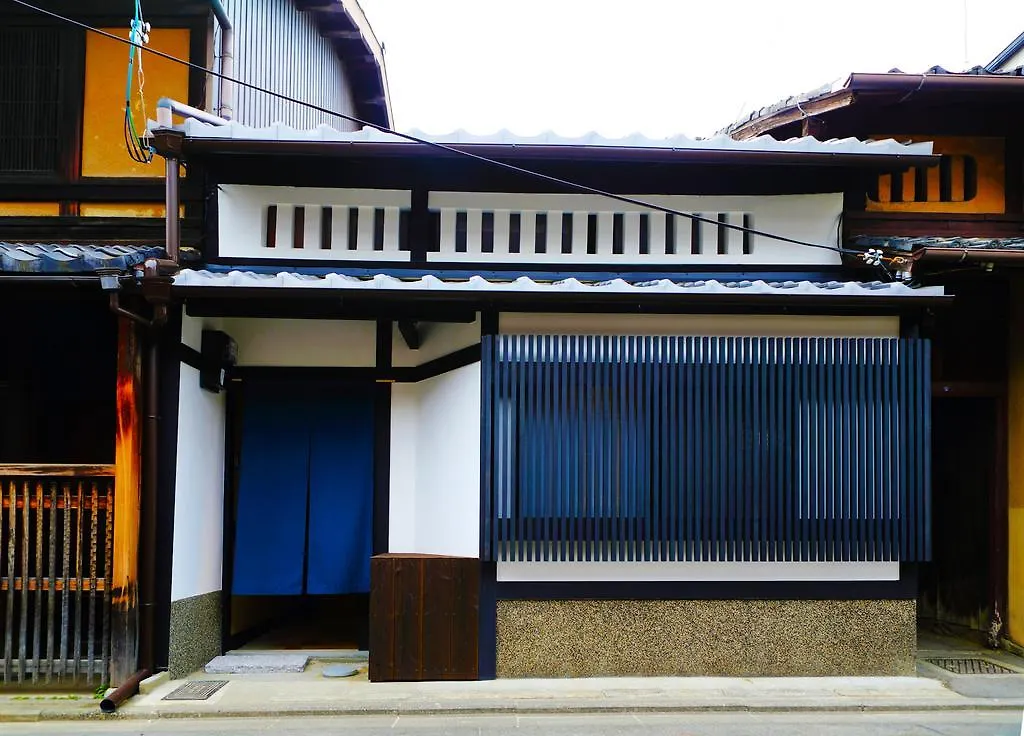 さと居 鉄仙 Satoi Tessen Omiya-Gojo Villa Kyoto Japan